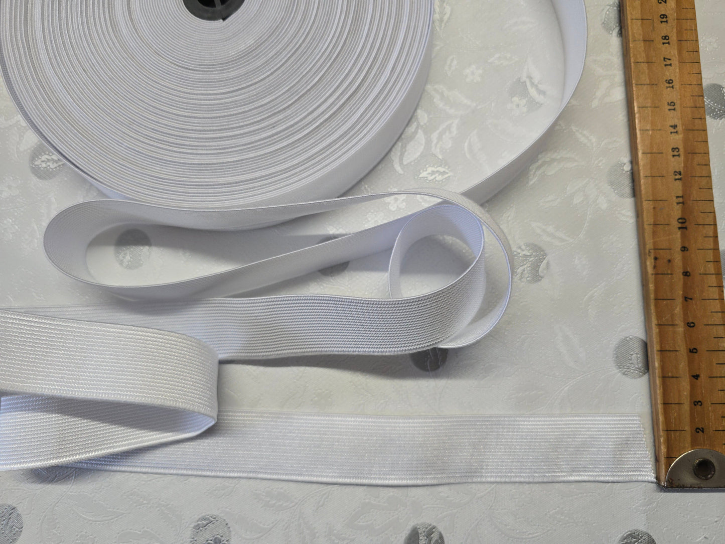 Elastic White or Black 25mm