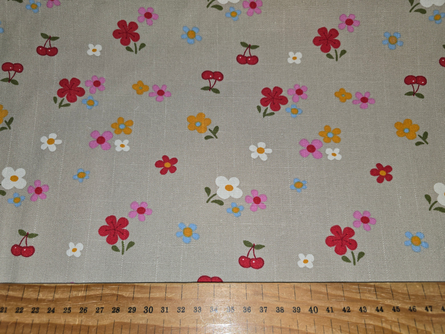 John Louden 100% Linen Look Cotton Flowers
